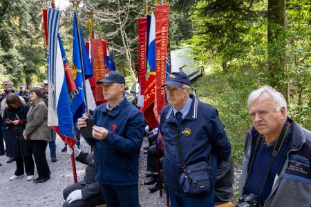 80. obletnica požiga bencina v Postojnski jami (15)